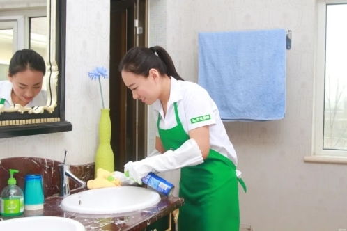 提質(zhì)擴容背景下，無憂家政攜手祥云門邁入家政服務“雙品”時代